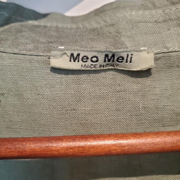 Tunic - Picture 3 of 4